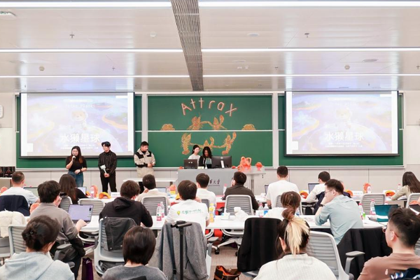 桌游DM、儿童陪护……在清华，我们看到了龙虾九种「叛逆」的玩法