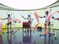 河南首家人形机器人 4S 店正式开业，汇聚宇树 / 智元 / 乐聚等主流品牌产品